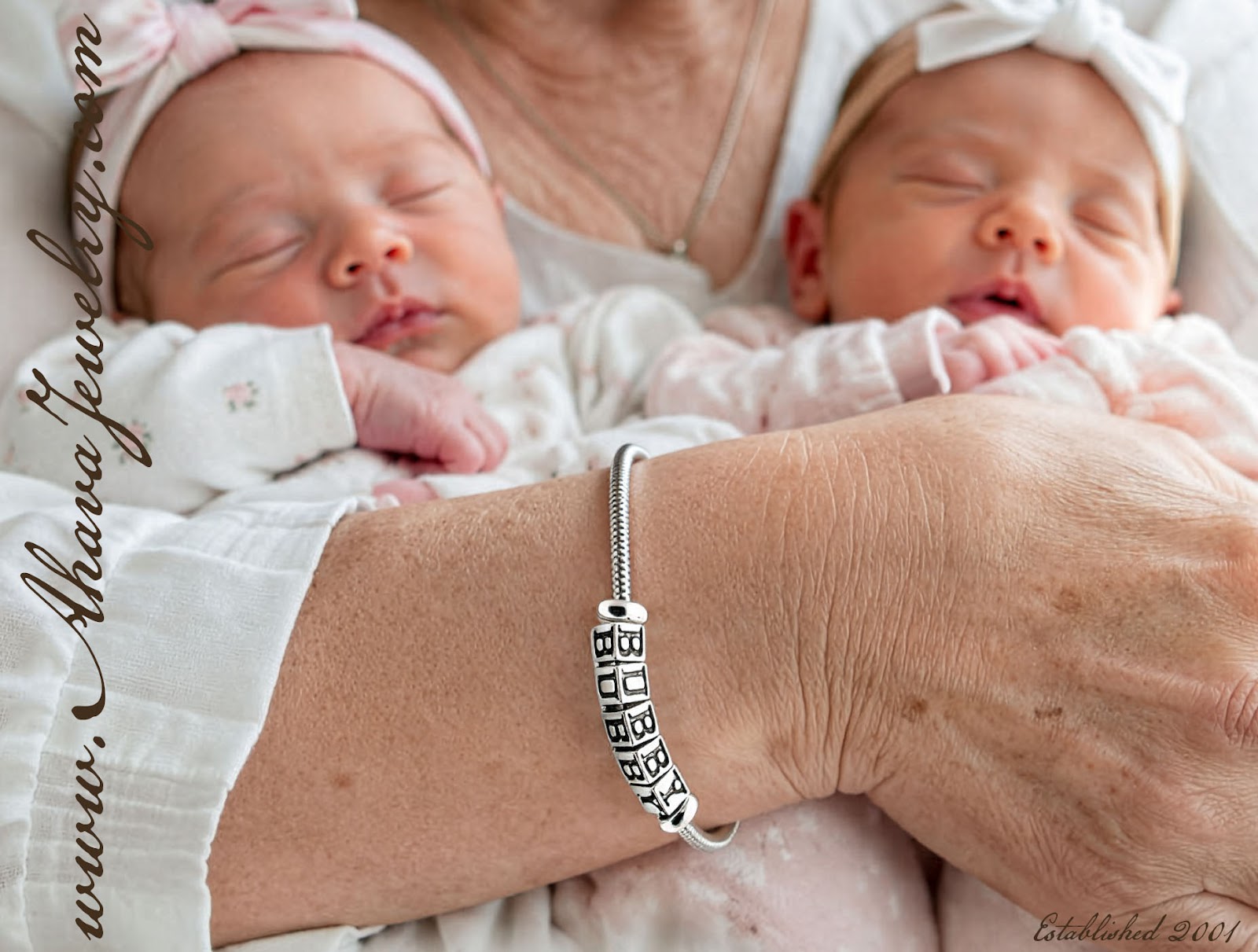 Mom in Hebrew (Aleph-Mem-Aleph) - Ima
Mother in Hebrew (Aleph-FinalMem) - Em
בובי Bobbe
בובע Bubbe or Bubby
סבתא Savta